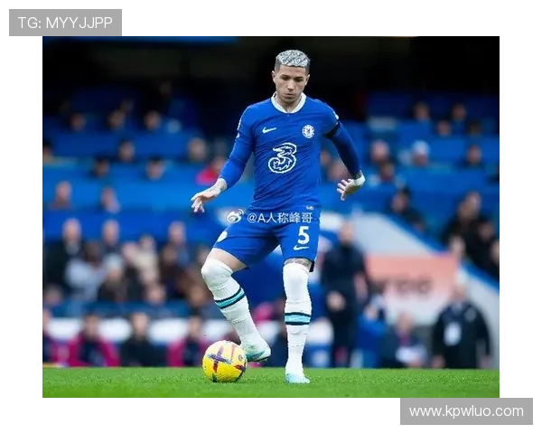 切尔西战伯恩利帕尔默恩佐首发